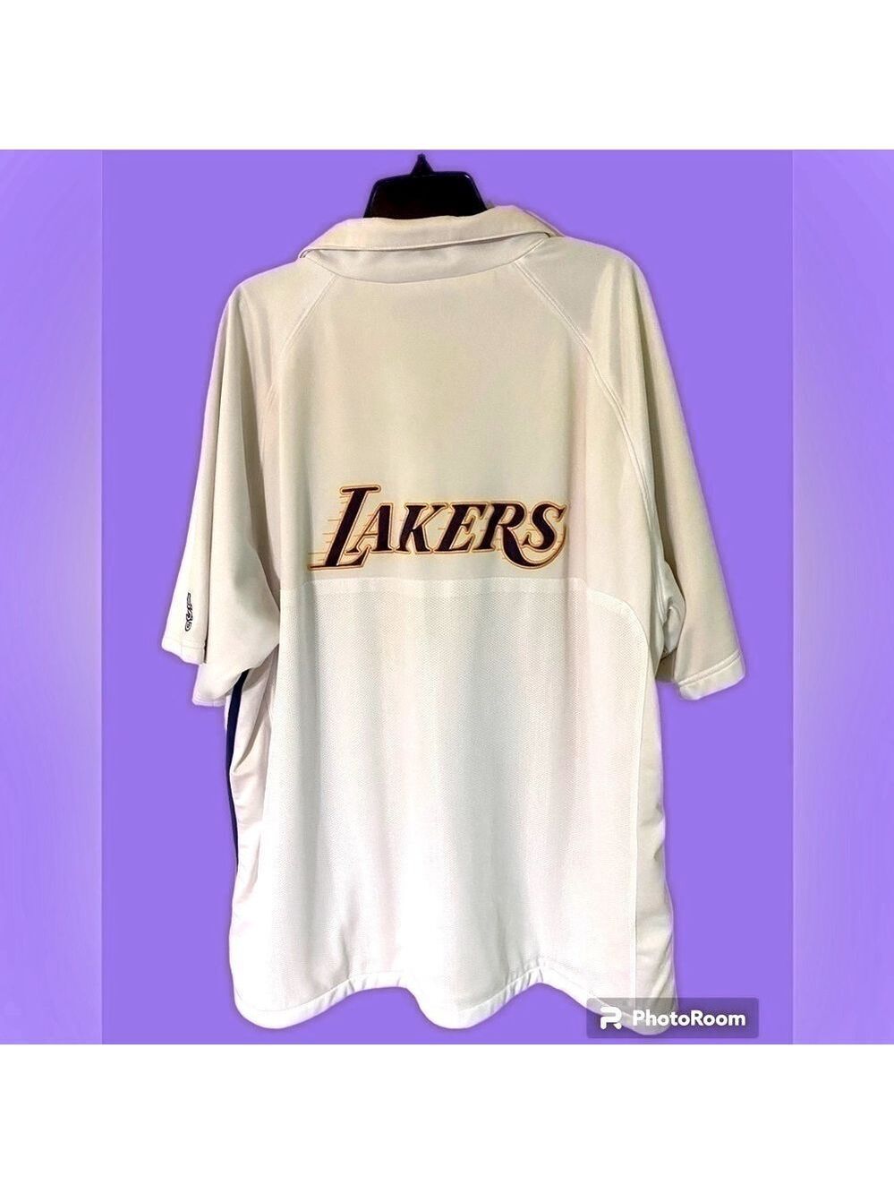 Lakers- 2X NBA vintage 90’s lined button up jersey/polo. Excellent preowned!